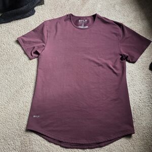 Men's Short-Sleeve Crewneck Tee in Plum